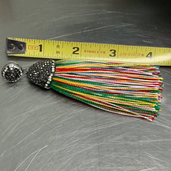 NWOT Rhinestone & Fringe  swing earrings. - Picture 4 of 4